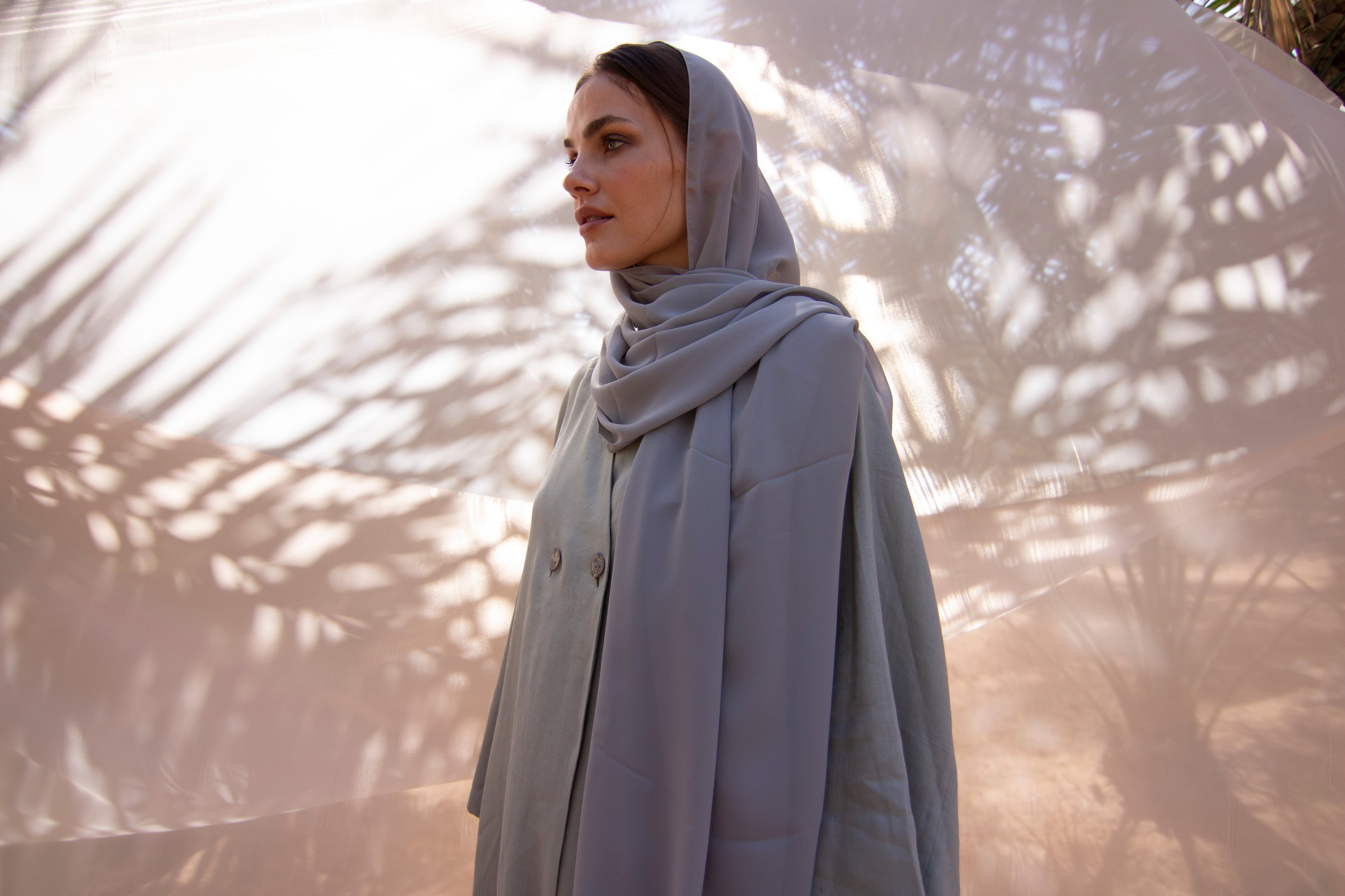 Double Buttoned Abaya