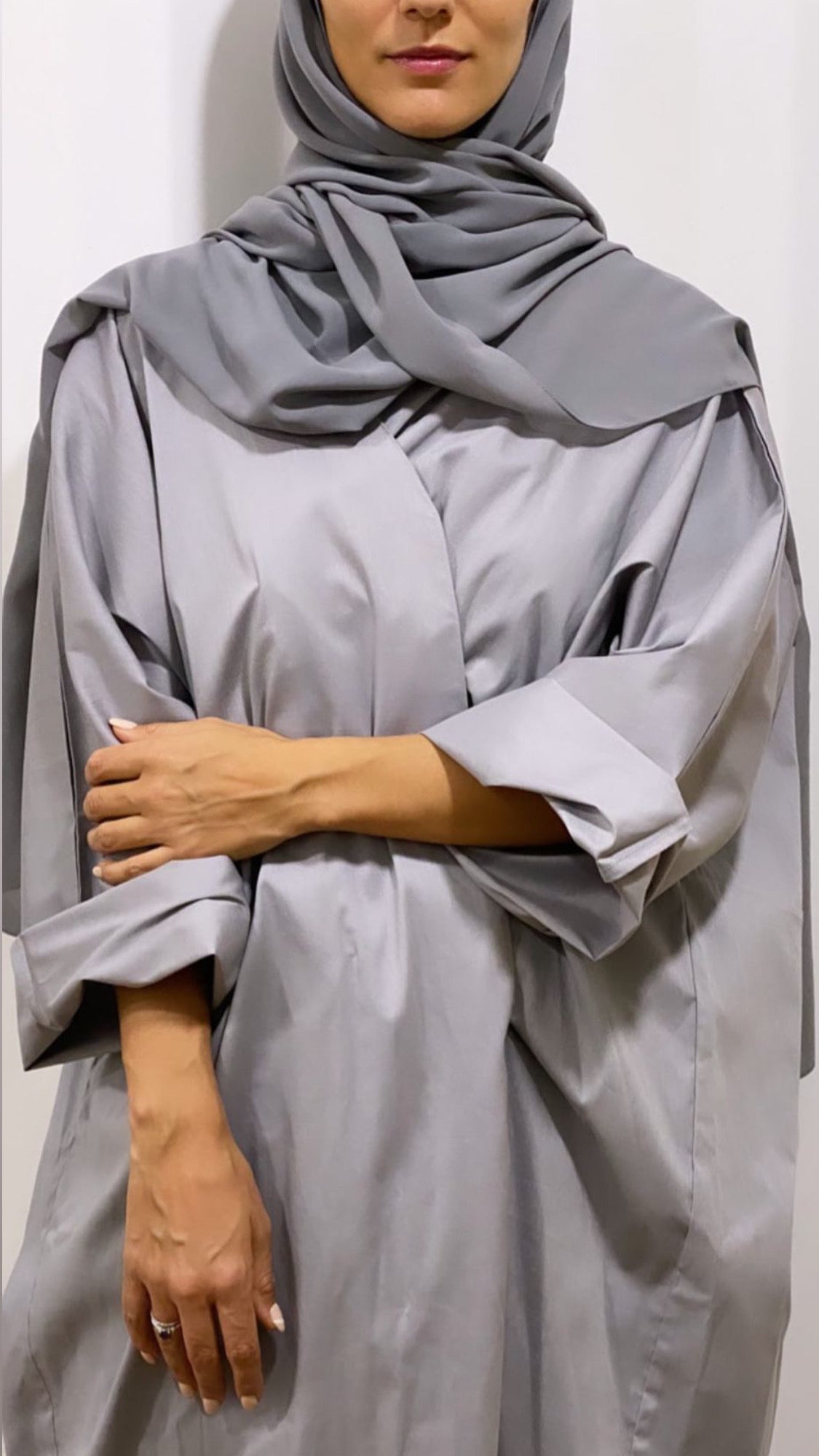 Grey Oversized Abaya