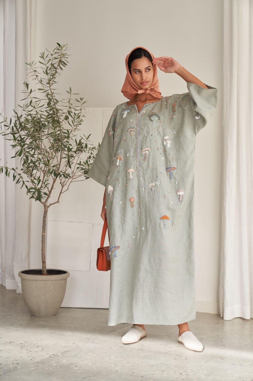 Mushroom Scattered Kaftan
