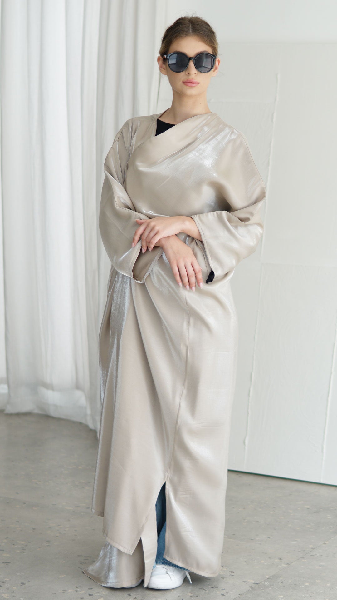 Glow Abaya - Ivory