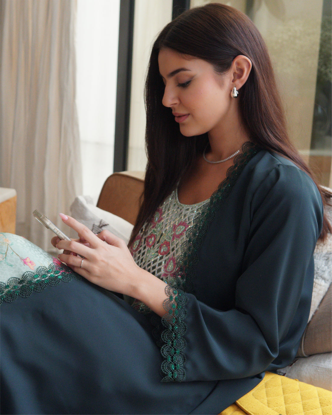 Emerald Lace Abaya